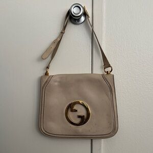 Gucci Beige Shoulder Bag with Gold Logo